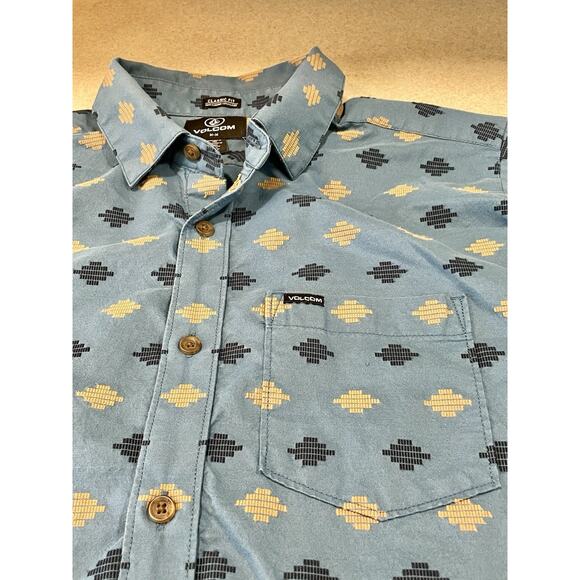 Volcom Men’s Sz Medium Woven Stackstone Classic Fit Blue Short Sleeve Button Up - Picture 6 of 10